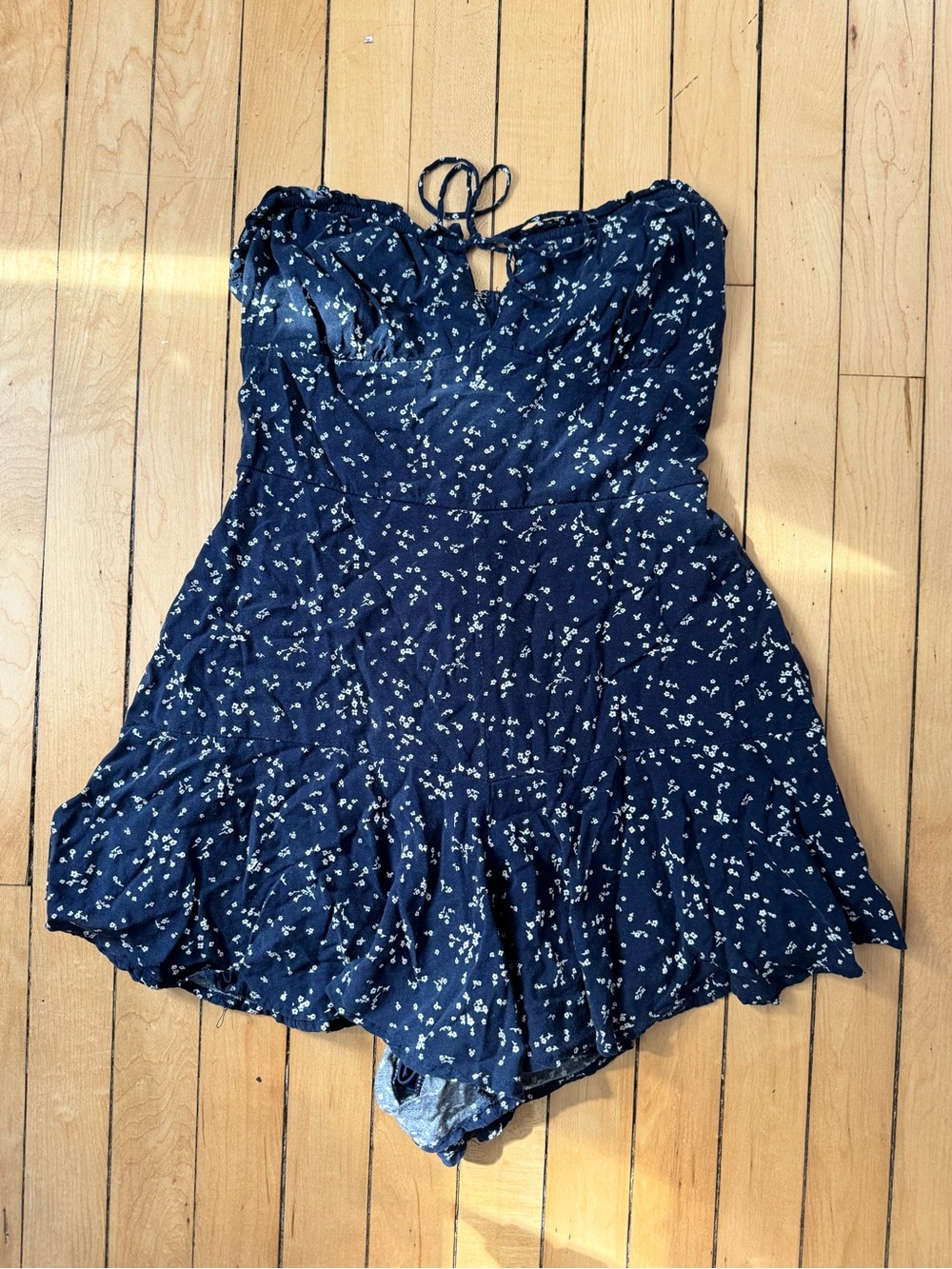 Women’s Navy Floral Strapless Romper